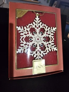 Lenox 2008 Annual GEMMED Snowflake Ornament GEMS Collectable Christmas Decor - Picture 1 of 5