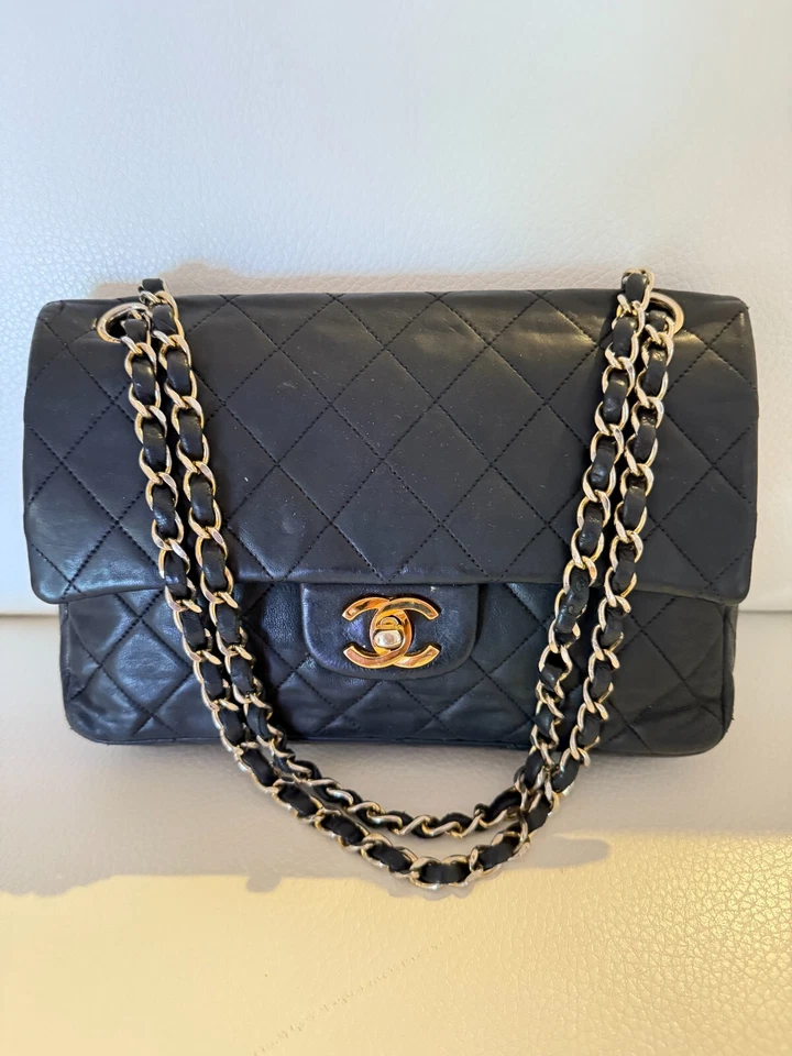 CHANEL VINTAGE CLASSIC SMALL DOUBLE FLAP BAG PURSE BLACK LAMBSKIN - Image 1 of 4