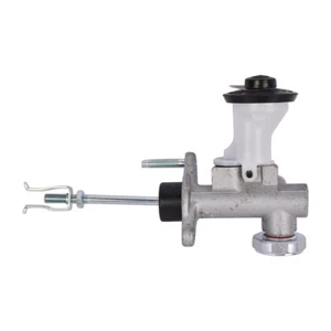 Clutch Master Cylinder For Toyota Landcruiser 80 Series HZJ80/HDJ80 1990-1998 - Picture 1 of 6