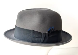 Vintage TOWNCRAFT Fedora Hat - XXX Quality Gray Felt/Wool? ~ 7 Blue Feathers - Picture 1 of 16