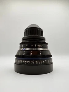 Zeiss Compact Prime CP.2 35mm T/2.1 Cine Lens - PL and EF-Mount - Photo 1 sur 1