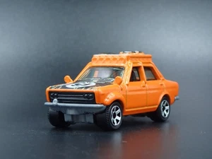 1968-1973 Datsun 510 Rally Arancione Raro 1:64 Scala da Collezione Modellino - Foto 1 di 10