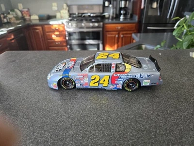 Jeff Gordon 2000 #24 DuPont Nascar 2000 Clear Window Bank Bank Diecast Car - Image 1 of 4