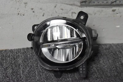 BMW M4 2015-2020 base luz antiniebla lado izquierdo fábrica OEM Foto 1 de 4