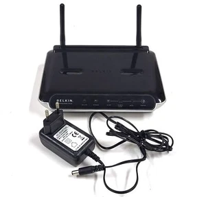 Belkin N Kabellos Modem Router F5D8633-4 BA256 - Bild 1 von 5