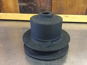 Triumph TR2 TR3 TR4 TR4A • Original Water Pump Pulley. Used.     T1937 - Picture 1 of 7