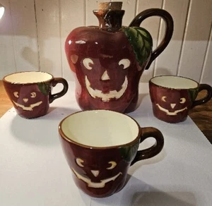 Vintage Folk Art Jack O  Lantern Apple Cider Jug with Stopper AND 3 Mugs!! - Picture 1 of 11