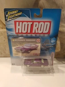 Johnny Lightning Hot Rod Magazine #13 1972 Plymouth Roadrunner New - Picture 1 of 6