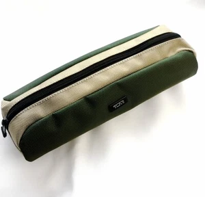 TUMI Kulturbeutel Ballistic Nylon 10" zweifarbig oliv & gold - Bild 1 von 5