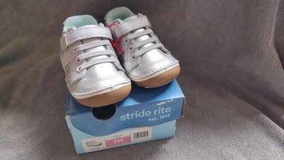 Stride Rite Artie Sneaker Silver, Size 3M Girl Toddler - Image 1 of 2