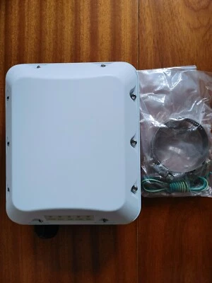 Ruckus T305e Outdoor 802.11ac Wave 2 2x2:2 Wi-Fi AP 901-T305-WW81 - Image 1 of 2