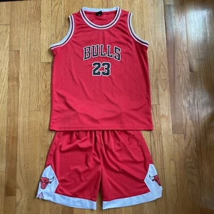 Michael Jordan Chicago Bulls Jersey & Shorts Set 23 Kids Girls 2XL Halloween - Picture 1 of 15