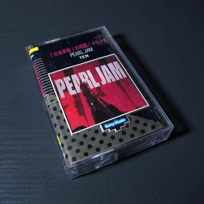 Pearl Jam - Ten 十全十美 CHINA Import Cassette Tape #1105 - Image 1 of 4