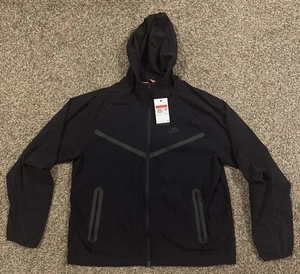Size L Mens Nike Tech Windrunner  Full-Zip Jacket White Black Brand New - Picture 1 of 4