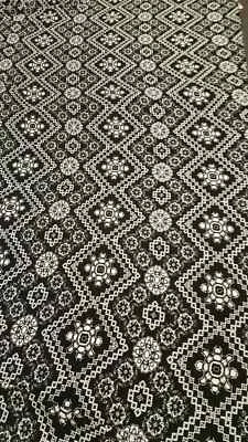 Tela de crepé y calis de rayón por metro - floral geométrico blanco y negro P Foto 1 de 4