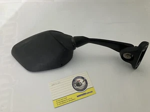 Yamaha - YZFR155 / YZF-R15 / R15 (V3) - Right Mirror (Used) - Picture 1 of 2