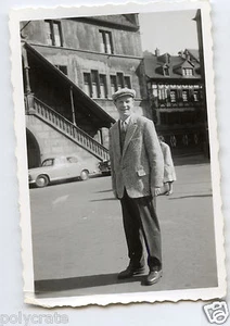 Portrait homme Mulhouse Alsace voiture ancienne - Photo ancienne an. 1950 - Picture 1 of 1