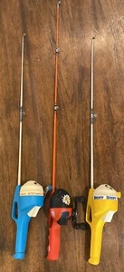 Lot Of 3 • Vtg. Zebco Kid Reels • Disney Mickey Mouse & Tigger • Peanuts Snoopy - Picture 1 of 22