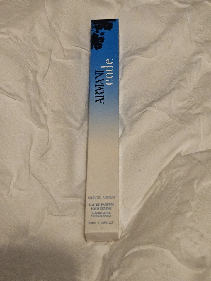 Armani Code Eau De Parfum Women's Travel Size Brand New 30ml