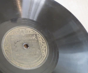 Earl Burtnett - Golden Daffodils / You Will Come Back 2 (1930) Brunswick 78 VV-V - Picture 1 of 5