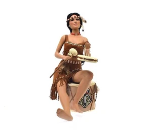 Ashton Drake Galleries Porzellanpuppe 17 Zoll Indianer Zeremonientrommel - Bild 1 von 9