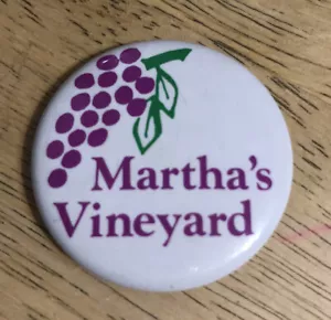 Vintage MARTHAS VINEYARD - Pin Button Pinback - Bild 1 von 2
