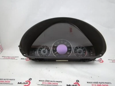 06-09 Mercedes W209 CLK350 Cupé Velocímetro Odómetro Cuadro de Instrumentos Medidor Foto 1 de 4