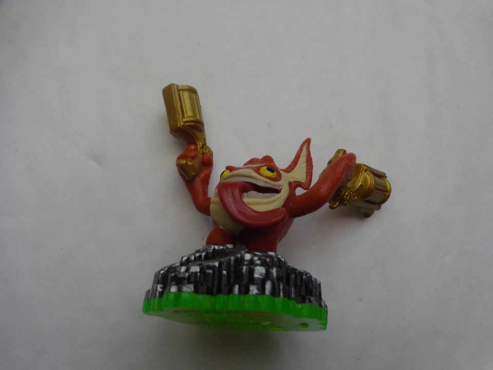 SKYLANDERS SPYRO'S ADVENTURES - TRIGGER HAPPY FIGURE XBOX PS4 PS3 WII - Image 1 of 1