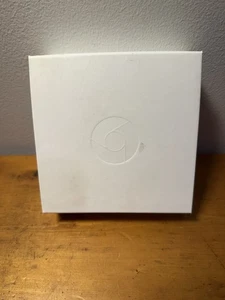 Google Chromecast 2nd Generation TV Digital Media Streaming Device & Box NC2-6A5 - Picture 1 of 11