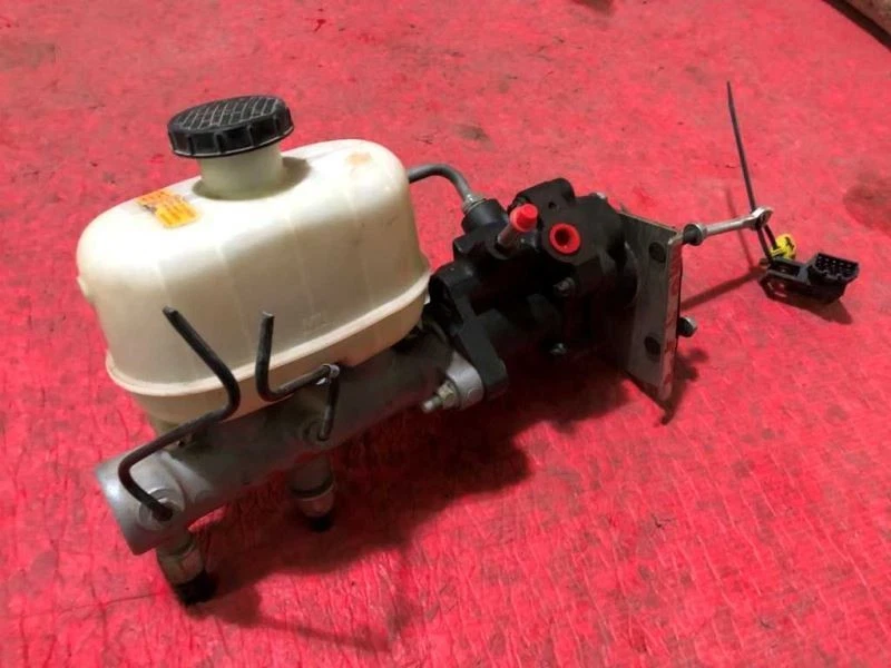 05-10 Ford F250 Super Duty USADO 6,0 L 4x4 Power Brake Booster cilindro maestro Foto 1 de 4