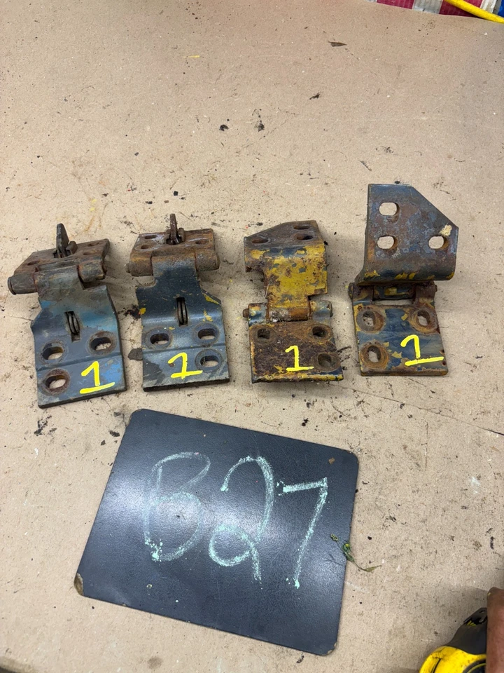 1967 1971 1972 C10 K10 Chevrolet GMC Camión Blazer Juego de bisagras de puerta Proyecto Reparación Foto 1 de 4