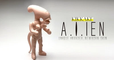 Kikkake Toy Alien Xenomorph UI Sofubi Vinyl [Kaijutan/NagNagNag/Zollmen/MVH/RxH] - Image 1 of 4