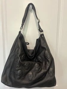 Bolso Bandolera holgado de cuero italiano en relieve con calavera IO Pelle nuevo con etiquetas - Imagen 1 de 13