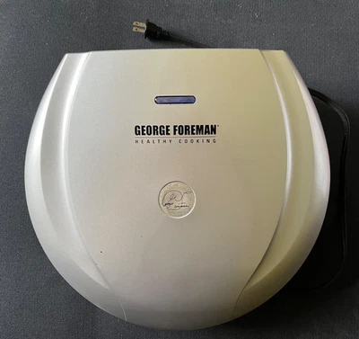 George Foreman Jumbo-Sized Family Grill Healthy Indoor GR0030P - Image 1 of 4
