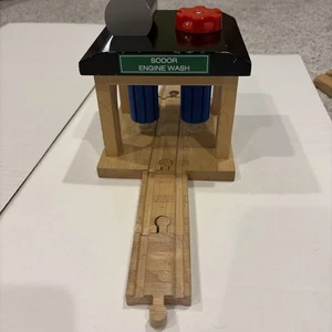 Vintage Thomas & Friends SODOR ENGINE WASH With Pieces Of Track - Picture 1 of 4
