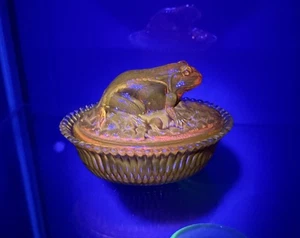 Vintage Boyd Kunstglas Amberina Kirschrot Glasfrosch auf Nest Cadmium Neuwertig - Bild 1 von 7