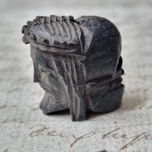 MEMENTO MORI fin XIXè Bois Noirci Sculpté Reliquaire Rosaire Wooden Skull 19thC - Foto 1 di 7