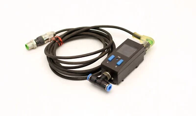 Festo SDE1-V1-G2-W18-L-P2-M12 Drucksensor 192766  p1: 0...1bar UB: 15...30V DC - Image 1 of 4