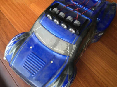 Ultra Bright 4 LED Roof Light for 1/8 1/10 Scale Summit Pickup Monster Truck SC - Image 1 of 4