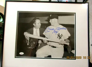 YANKEES LEGEND MICKEY MANTLE AUTOGRAPHED 16X20 FRAMED MATTED PHOTO W/1951 JSA   - Picture 1 of 5