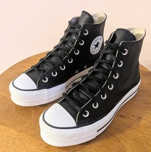 Converse Women's 7.5 Chuck Taylor All Star Lift Hi Black Leather Shoes 561675C - Picture 1 of 14