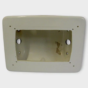 NavPod Grand Prix SailPod Pre-Cut 4.75" x 8" with 7.5" x 10.5" Useable Space - Picture 1 of 13