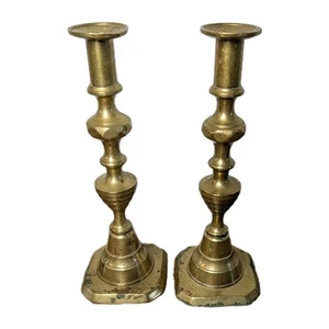 Antique Pair of 1880s English Victorian 9 1/2" Brass Push-Up Candlesticks - Picture 1 of 6