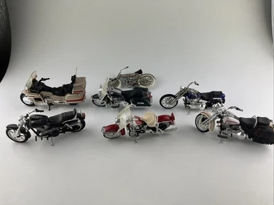 Maisto ua. 1:18 Konvolut 7x Harley Davidson Motorräder - Bild 1 von 4