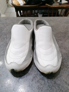 nike backless trainers