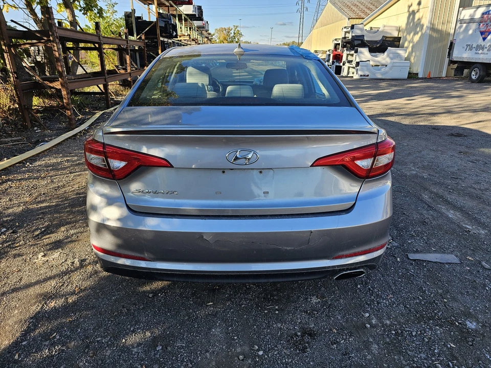 Used Rear Left Door Window Regulator Rear fits: 2015 Hyundai Sonata electric VIN Foto 1 de 4