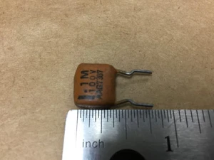 10 PC .1uF 100V CONDENSADOR MOLDEADO **CABLES DE CORTE** - Imagen 1 de 2