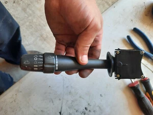 05 06 07 08 09 10 11 12 CHEVY MALIBU WINDSHIELD WIPER COLUMN SWITCH - Picture 1 of 1