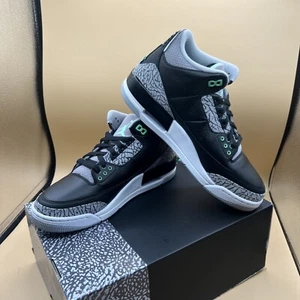 Talla 9 - Air Jordan 3 Retro Verde Brillo (Falta Tapa Caja) - Imagen 1 de 7