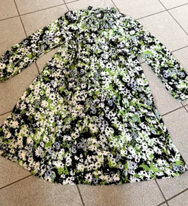 Marc Cain Kleid N4 (40) neue Kollektion NP 249€ Margerite Muster grün weiß wNEU - Bild 1 von 13